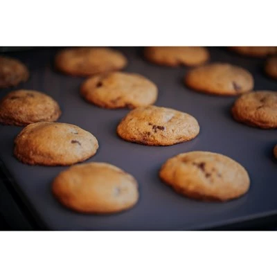 Weber Crafted Glazed Baking Stone - Image 4